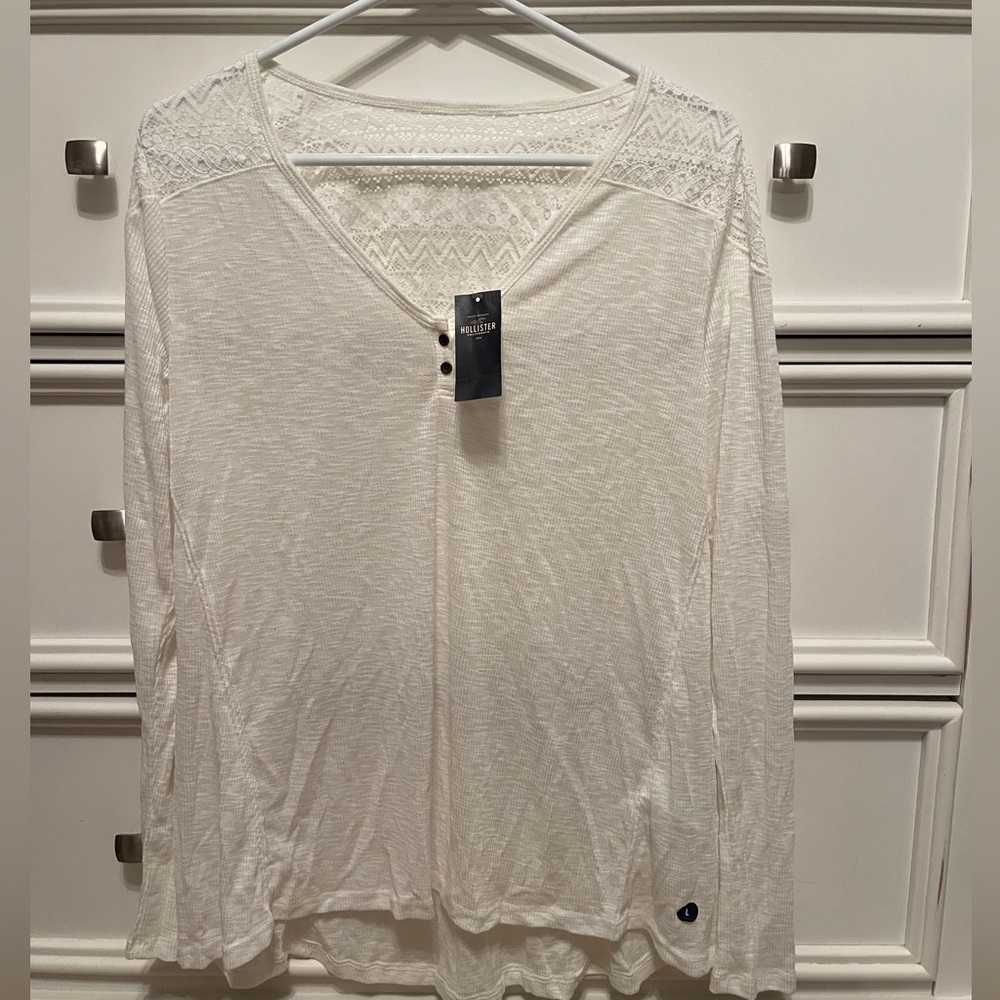 NWT Hollister top